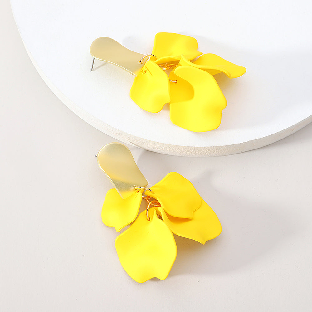 1 Pair Elegant Luxurious Sweet Petal Alloy Dangling Earrings