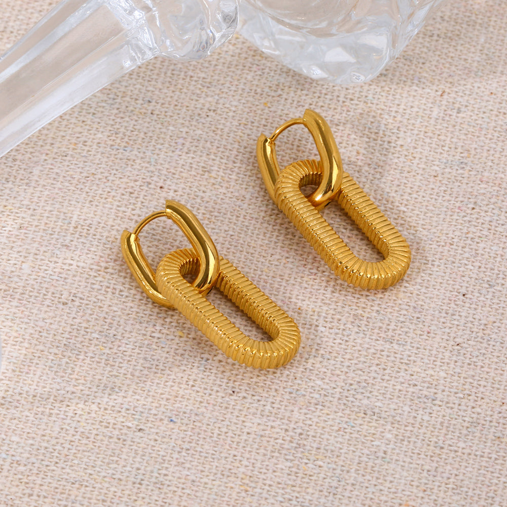 1 Pair Elegant Retro Oval Thread Polished 18K Gold Plated Stainless Steel Chain Hoop Earrings