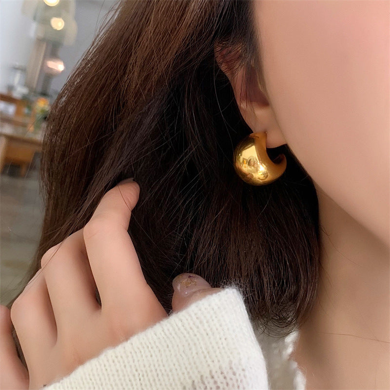 1 Pair Minimalist Gold Plated Stainless Steel Crescent Hoop Earrings