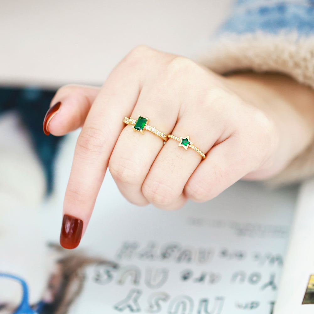 Fashion Star Rectangle Emerald Zircon Open Ring