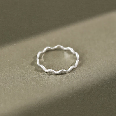 Korean Style S925 Sterling Silver Wave Curve Ring for Women - Minimalist Glossy Design