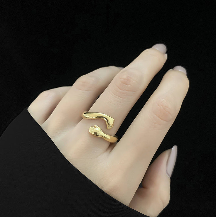 18K Gold Plated Titanium Steel Hug-Shaped Fashion Ring