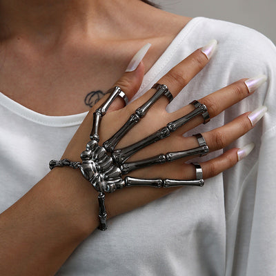Amazon New Bracelet European And American Personalized Punk Skull Hand Bone Five Finger Ring Bracelet Adjustable Integrated Chain Women