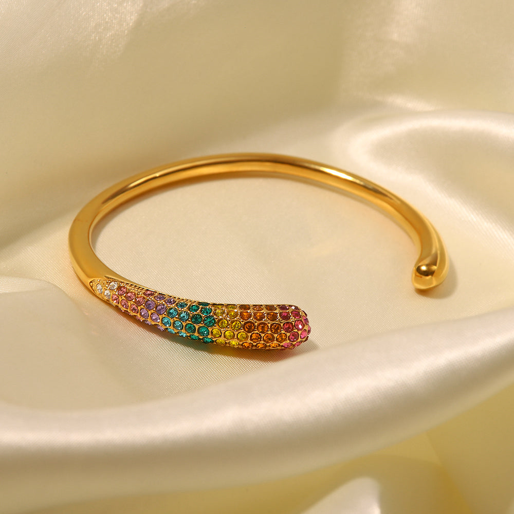 Elegant 18K Gold Plated Stainless Steel Open Bangle with Rhinestones