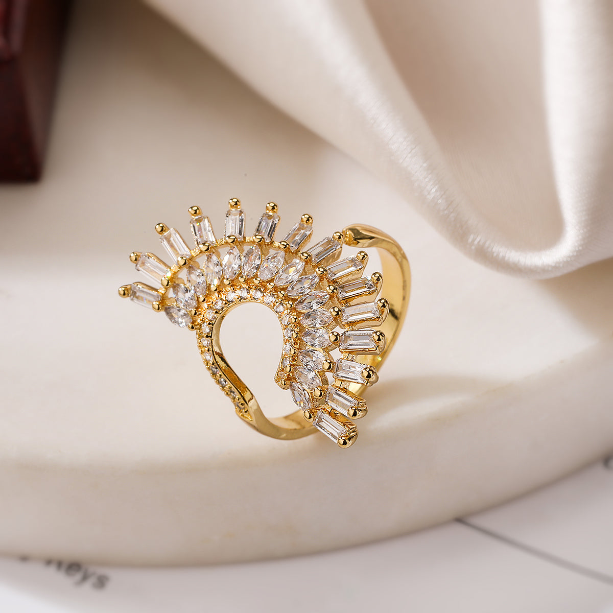 Elegant Geometric Heart Zircon 18K Gold Plated Open Ring