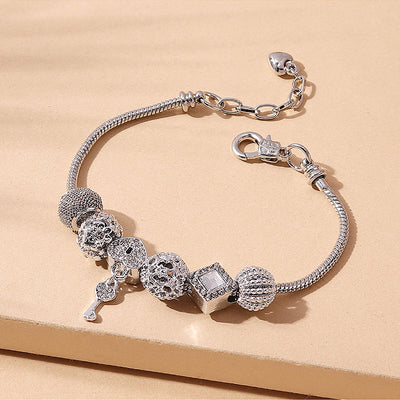 European American Elegant Creative Key Heart Charm Bracelet with Floral Beads