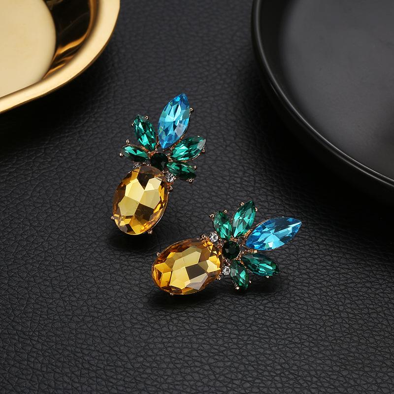 European And American Rhinestone Crystal Pineapple Alloy Earrings NHDP149309