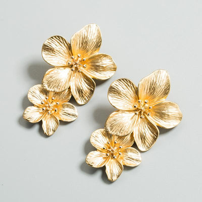 Fashion Alloy Double Flower Petal Earrings in Shiny Gold