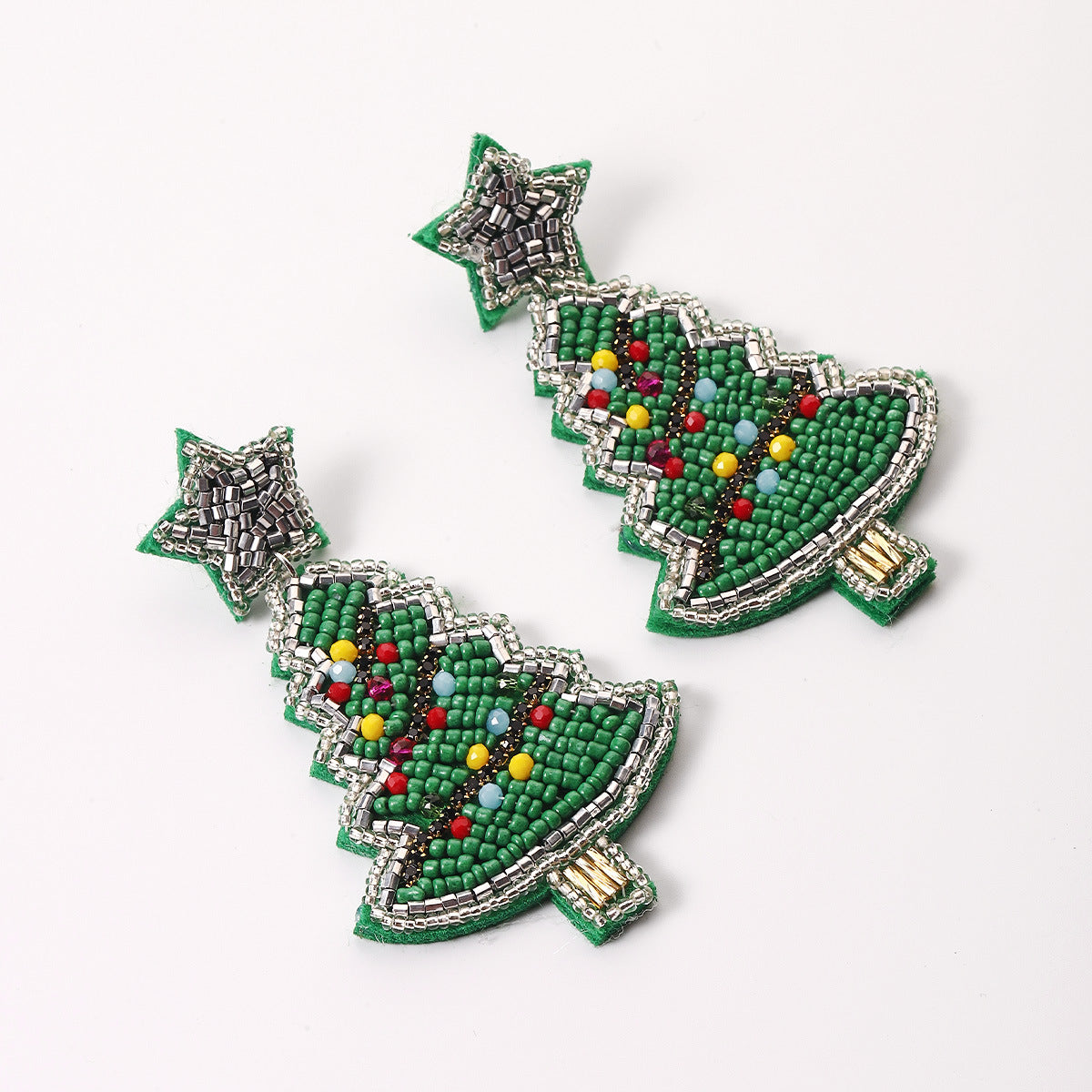 Fashion Christmas Tree Plastic Braid Beads Women'S Drop Earrings 1 Pair