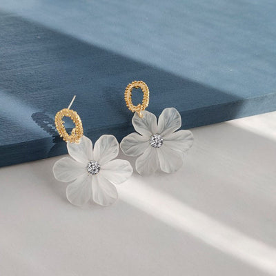 Fashion Diamond White Petal Earrings