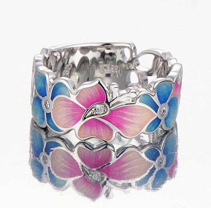 Fashion Flower Butterfly Animal Shape Ring - Contrast Color Design