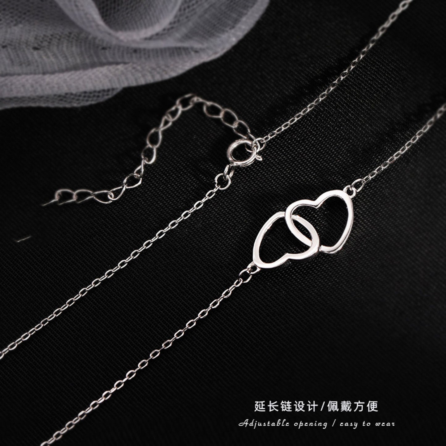 Fashion Heart-shaped Hollow Titanium Steel Necklace Simple Clavicle Chain