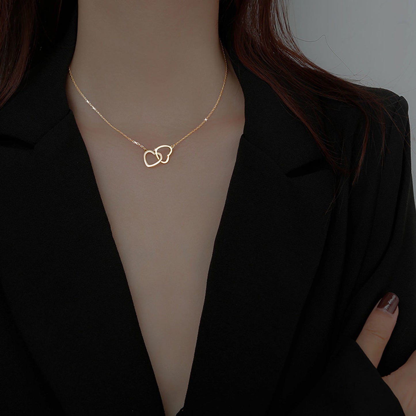 Fashion Heart-shaped Hollow Titanium Steel Necklace Simple Clavicle Chain