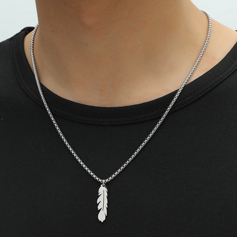 Fashion Simple Feather Necklace with Personalized Stainless Steel Leaf Pendant Jewelry