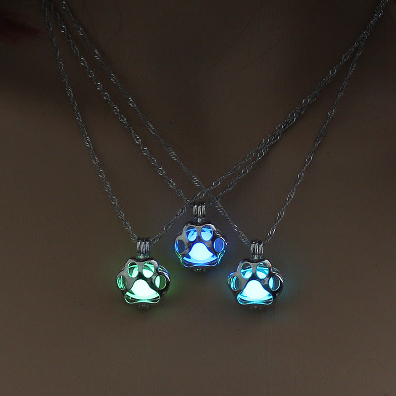 Hot Sale Luminous Cage Hollow Cat Claw Pendant Halloween Alloy Necklace For Women Accessories