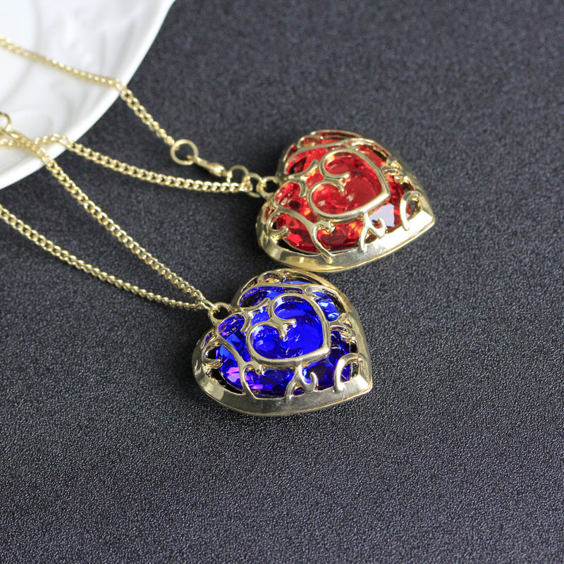 Hot Seliing Necklace The Legend Of Zelda 2 Hollowed Out Love Crystal Necklace