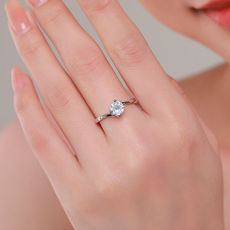 Luxurious Sterling Silver Zircon Inlay Rhodium Plated Ring for Women