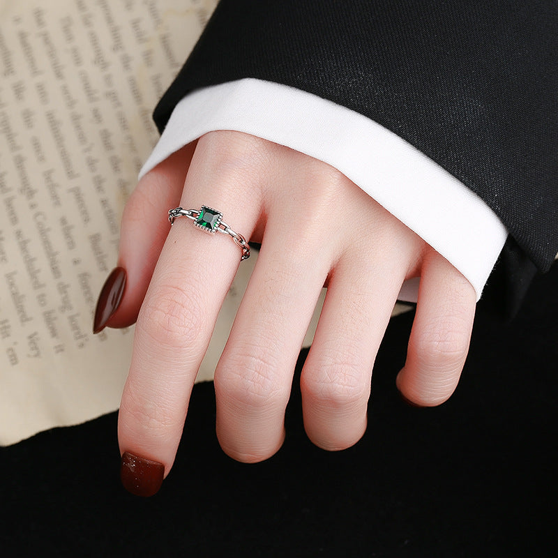 Modern Square Sterling Silver Emerald Zircon Chain Open Ring