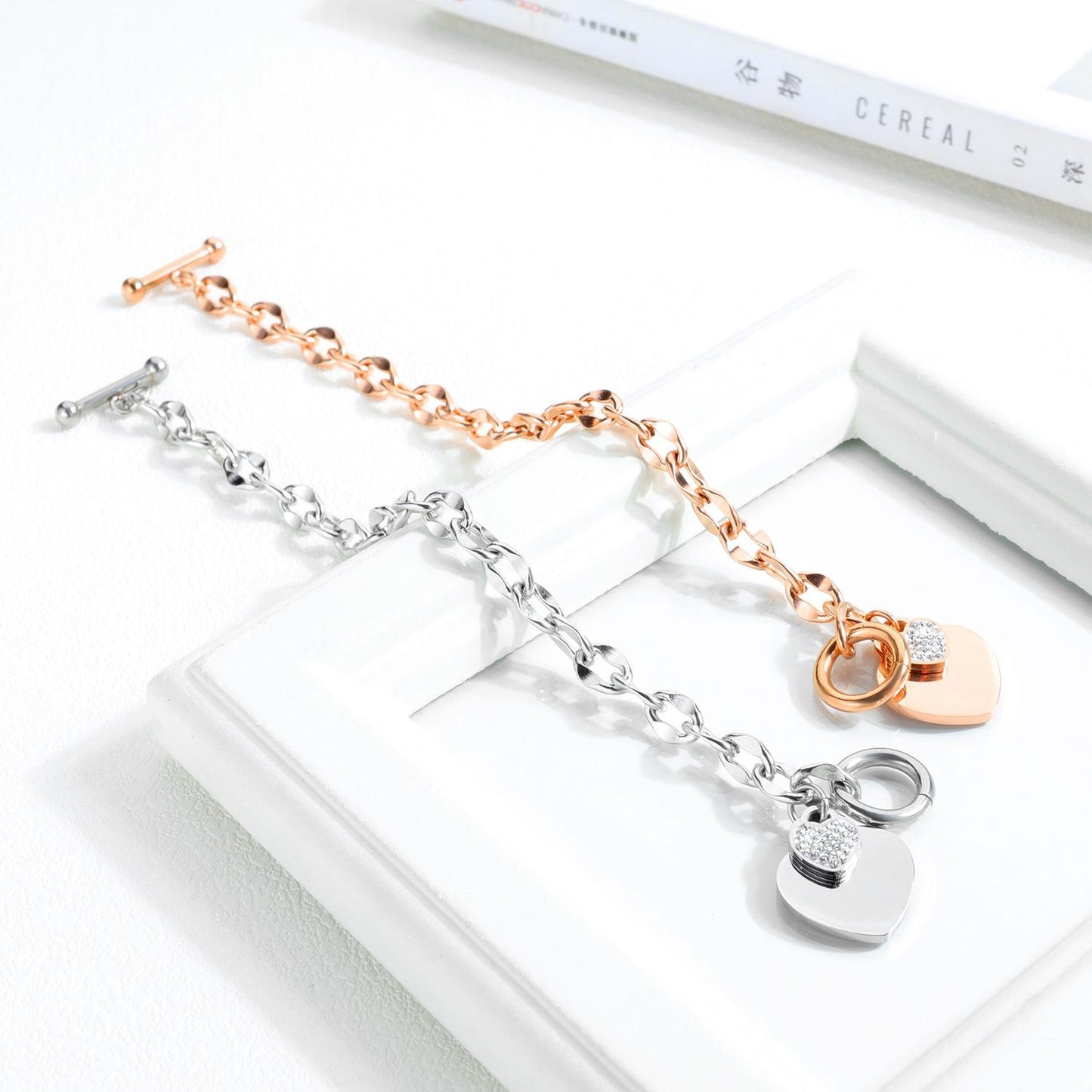 New Fashion Heart Stainless Steel Bracelet with Rose Gold Plating and OT Buckle