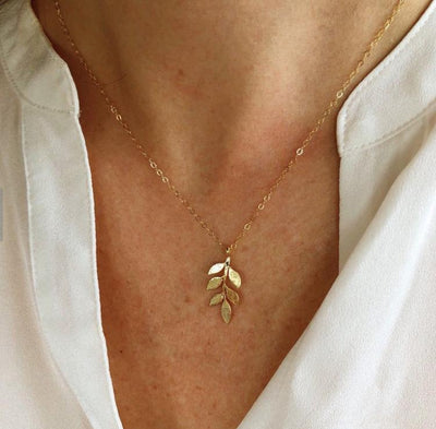 New Leaf Pendant Long Necklace Clavicle Chain