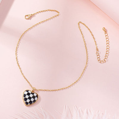 New Peach Heart Checkerboard Leopard Texture Alloy Necklace