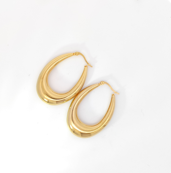 Elegant Teardrop Gold-Plated Stainless Steel Hollow Earrings