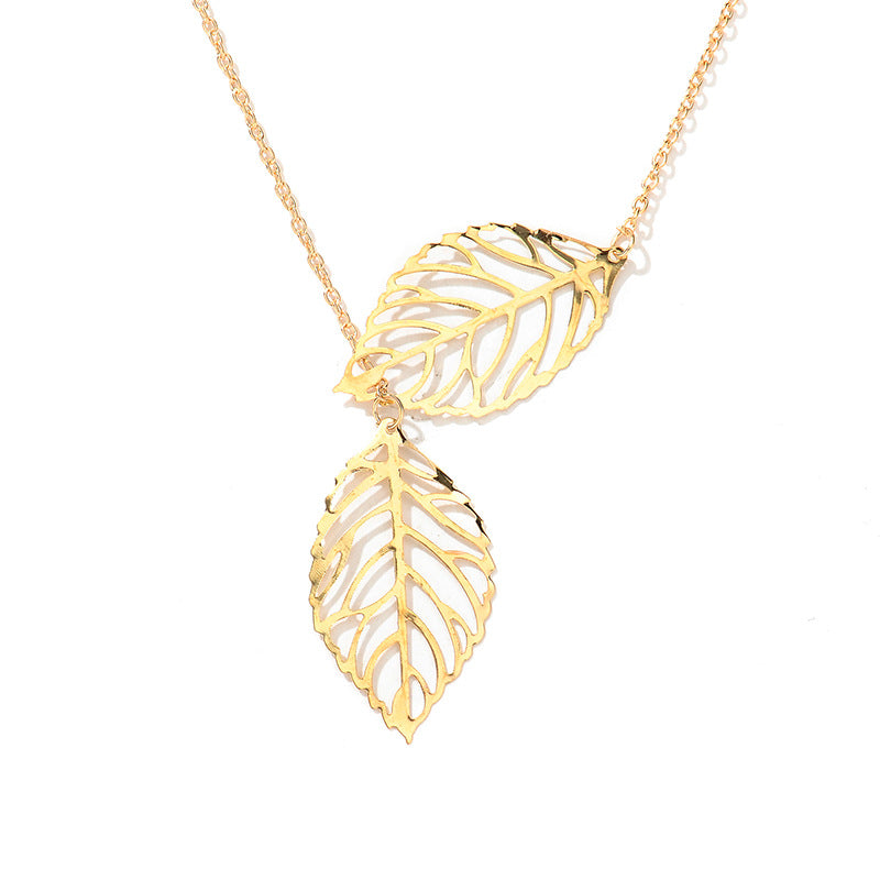 Retro Metal Leaf Pendant Necklace - Vintage Style Hollow Design