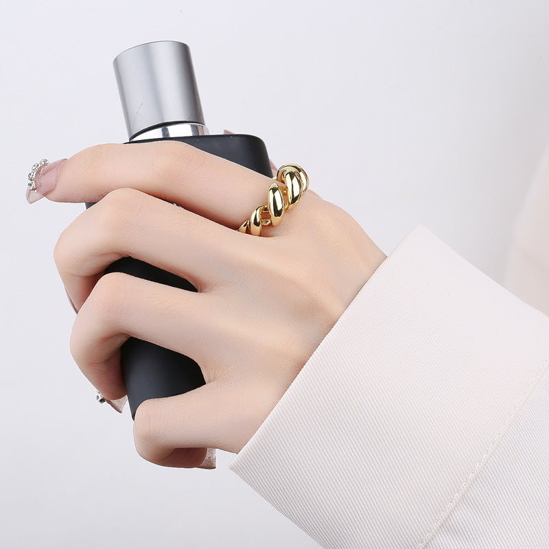 Retro Copper Plated Twist Open Ring with Minimalist Design