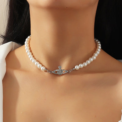 Retro Style Pearl Flash Diamond Pendant Clavicle Chain Necklace