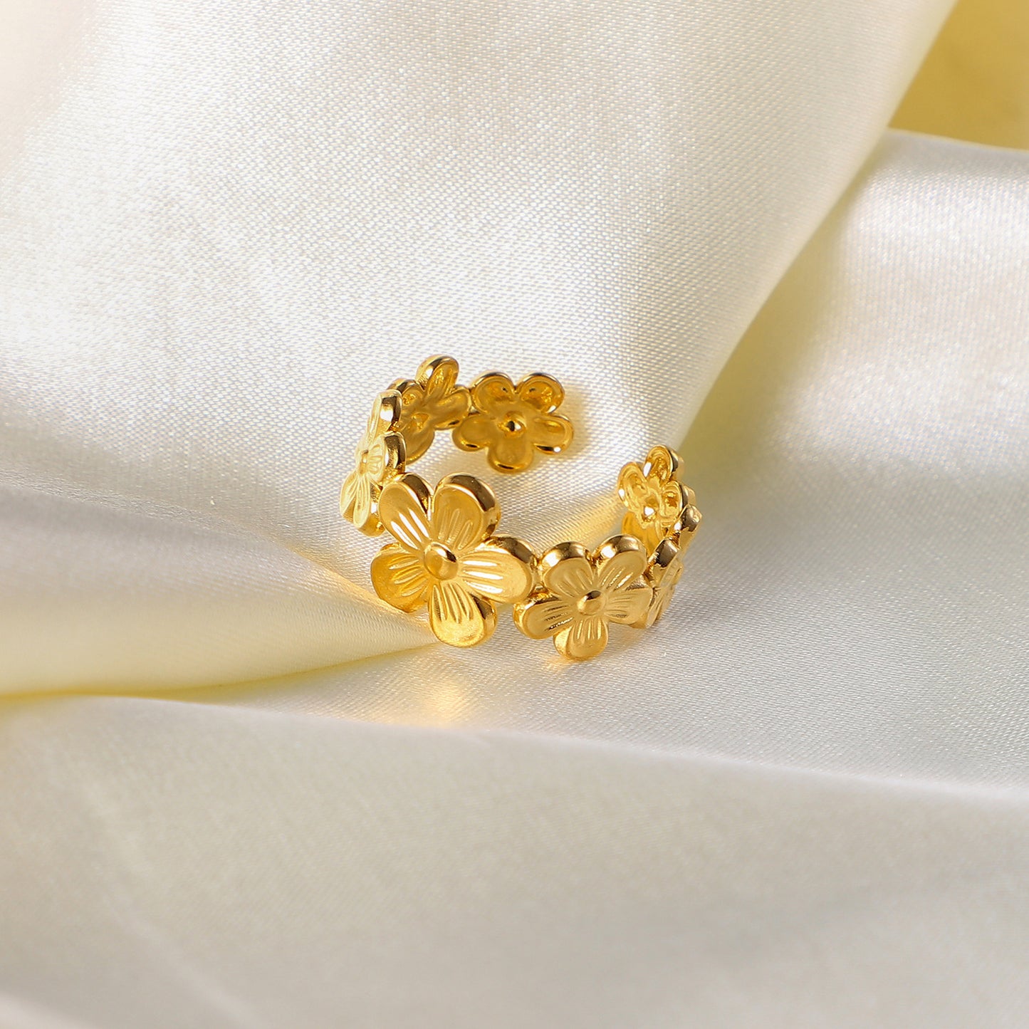 European Style Flower Adjustable Open Ring - 18K Gold Plated Stainless Steel Fashion Jewelry