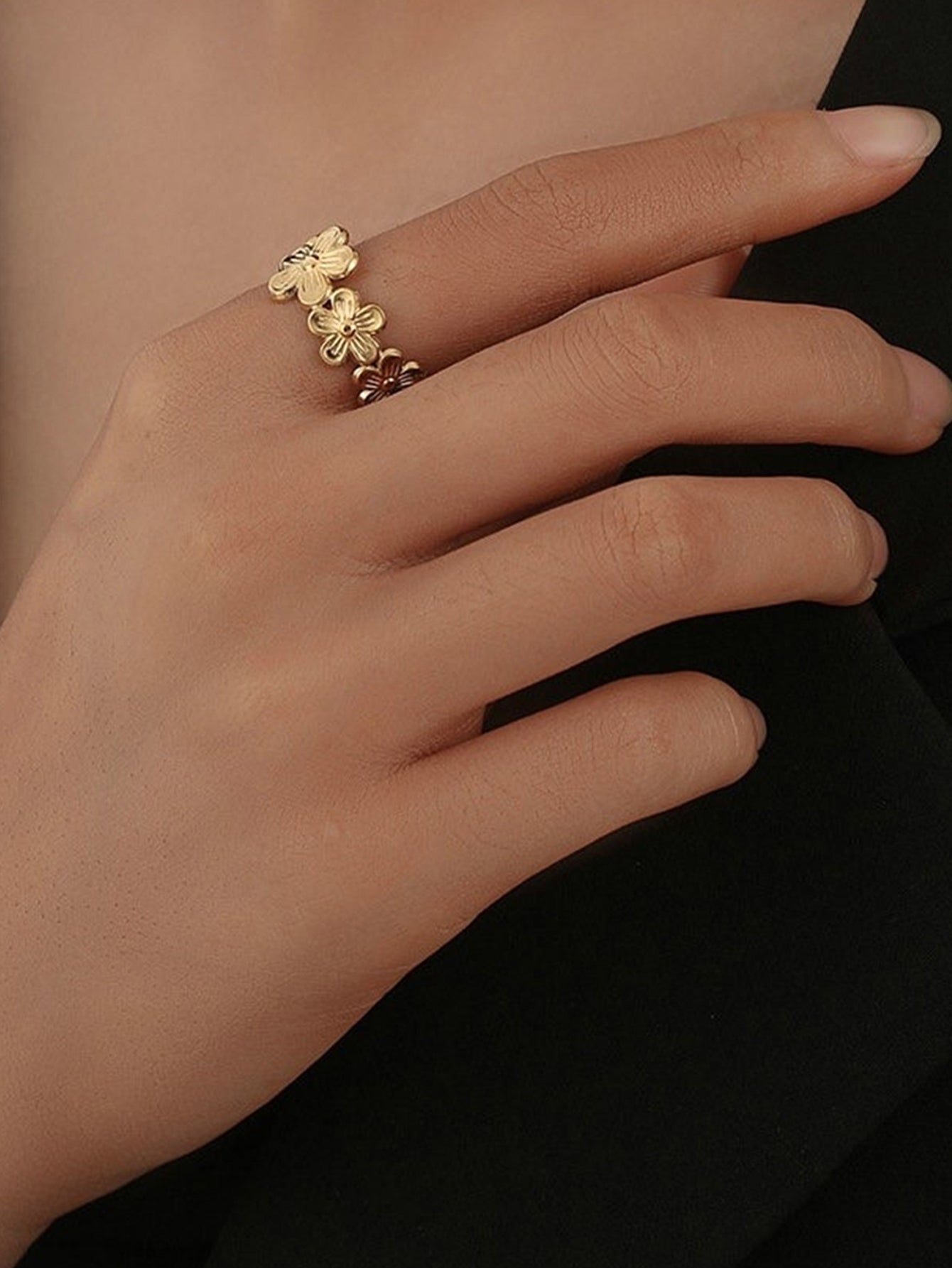 European Style Flower Adjustable Open Ring - 18K Gold Plated Stainless Steel Fashion Jewelry