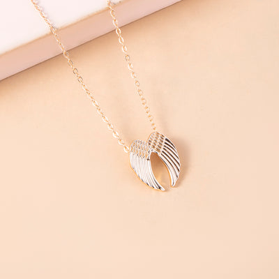 Simple Geometric Angel Wings Pendent Hollow Chain Alloy Necklace