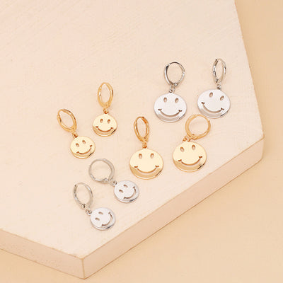 Minimalist Geometric Glossy Sequin Smiley Face Earrings