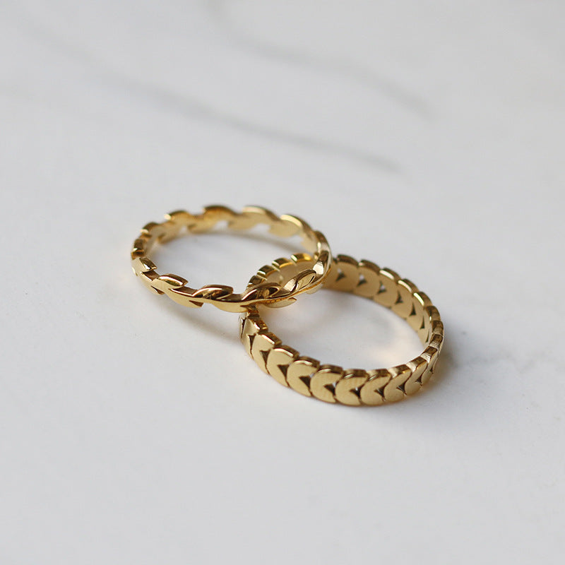 Simple Titanium Steel Wheat and Flower Ring with 18k Gold Plating