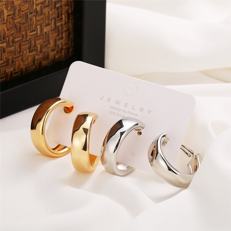 Minimalist Geometric Alloy C-Shaped Hoop Earrings for Women