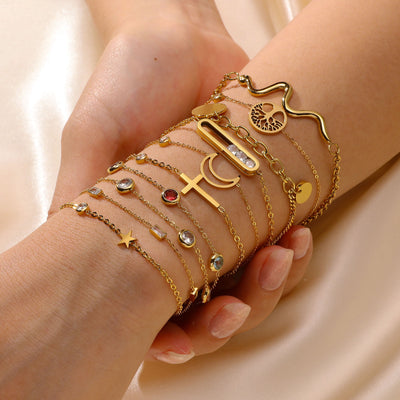 Minimalist Titanium Steel Bracelet with Rhinestones and Celestial Charms - 18K Gold Plated Women's Fashion Accessory