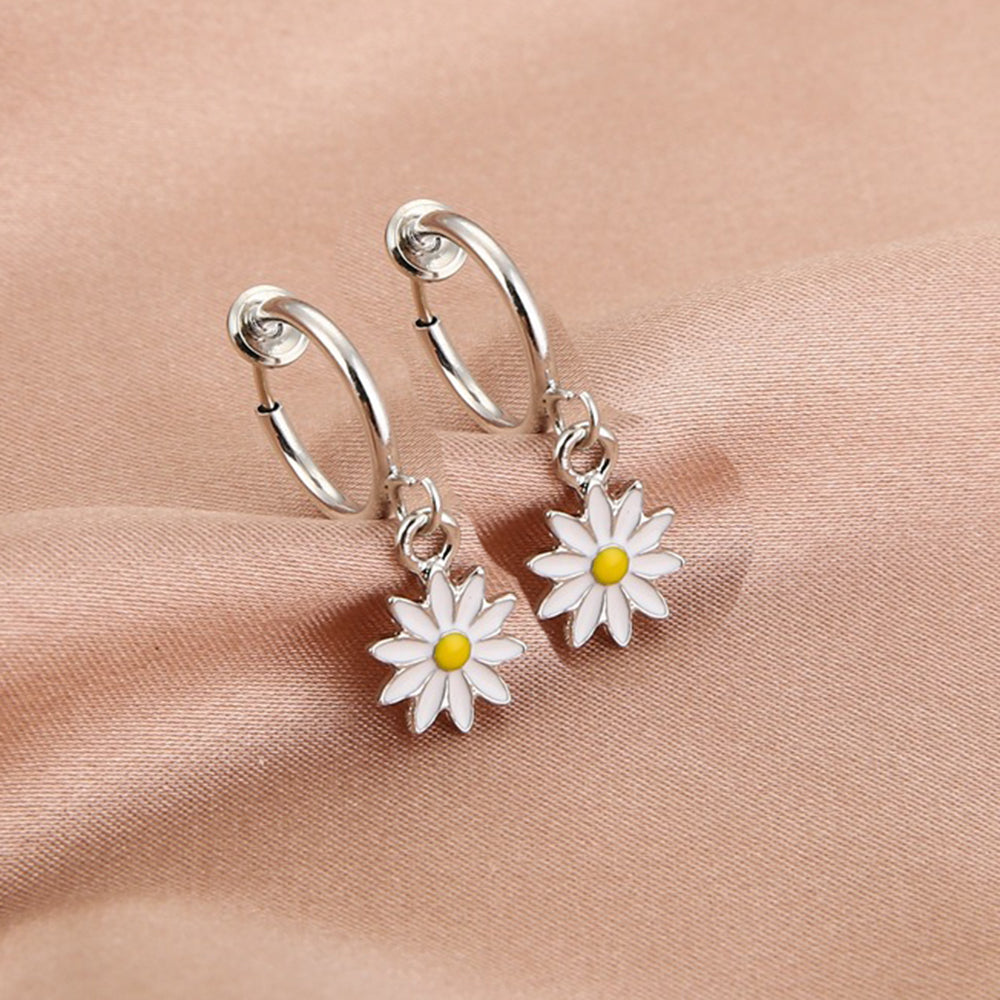 Sweet Daisy Stainless Steel Clip-On Hoop Earrings Unisex Fashion Jewelry