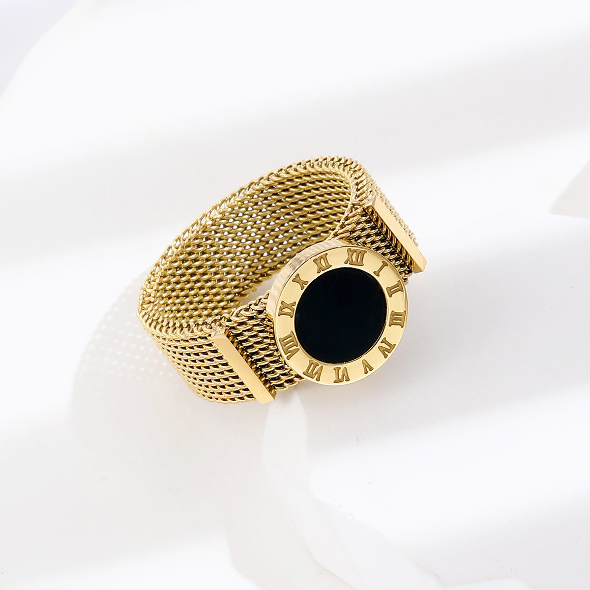 Titanium Steel Roman Numeral Black Shell Ring with Gold Mesh Strap Design