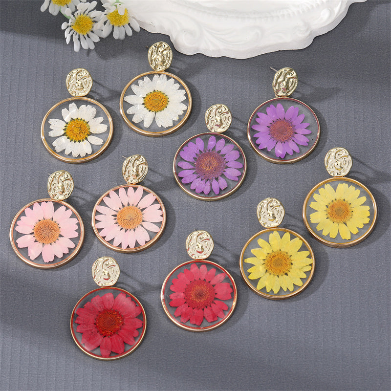 Transparent Daisy Resin Pendant Earrings