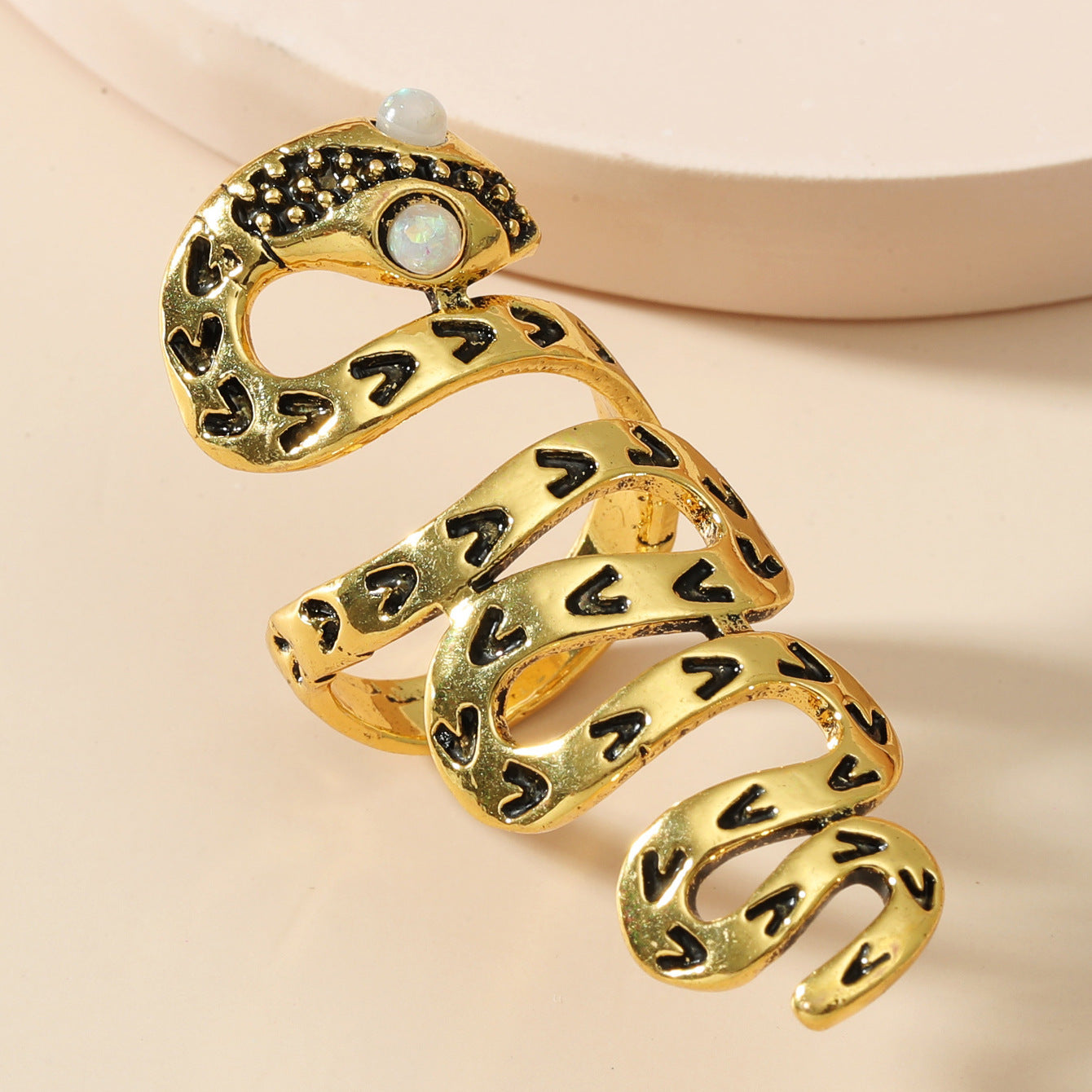 Vintage Snake-Shaped Geometric Punk Ring