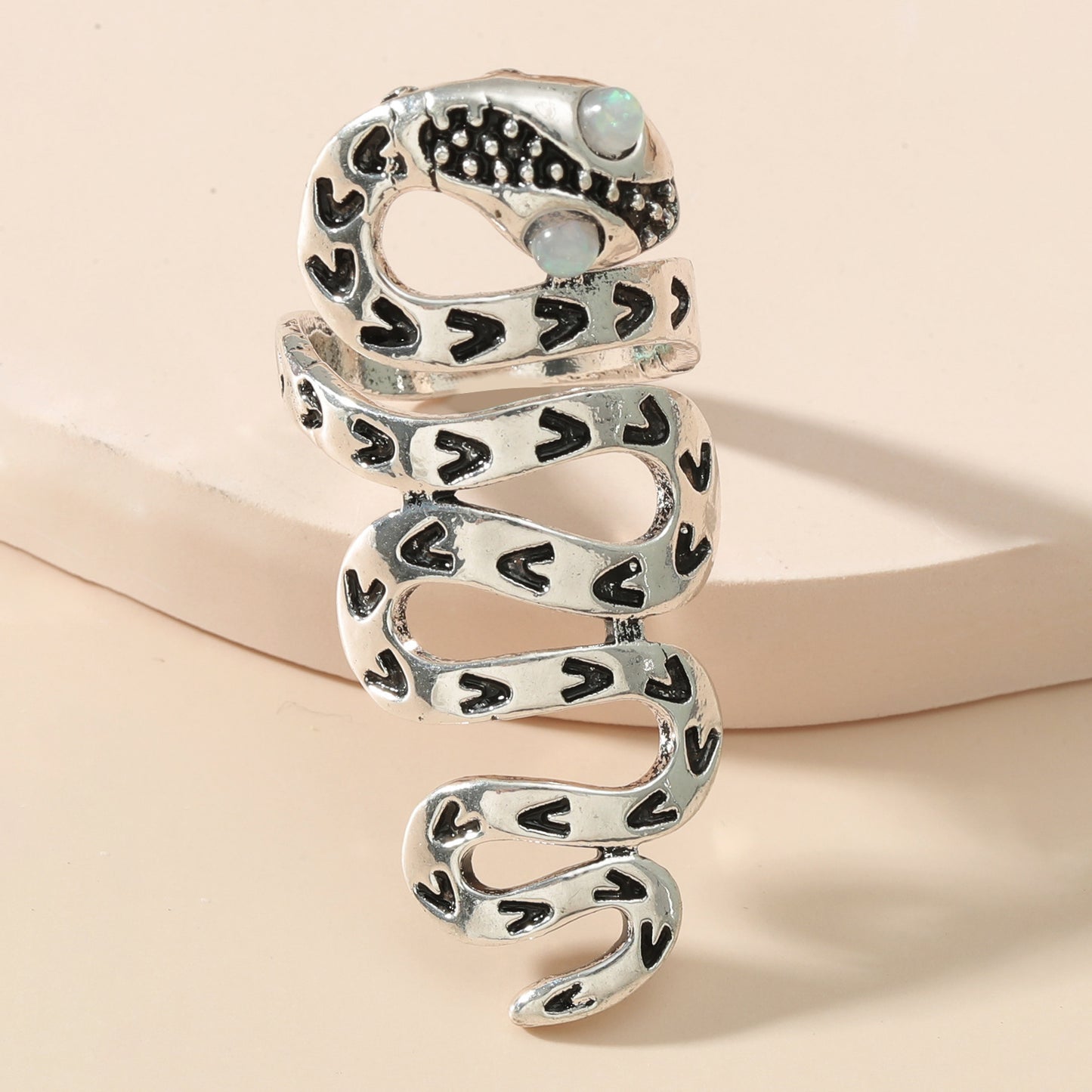 Vintage Snake-Shaped Geometric Punk Ring