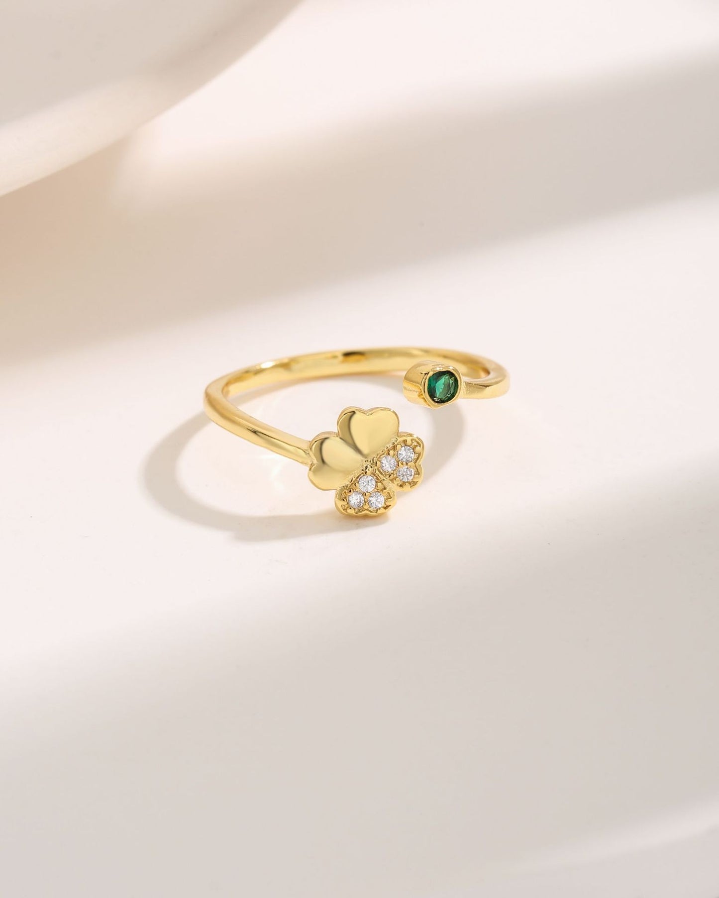 Vintage Luxurious Four Leaf Clover & Geometric Pearl Zircon Gold Plated Ring Set