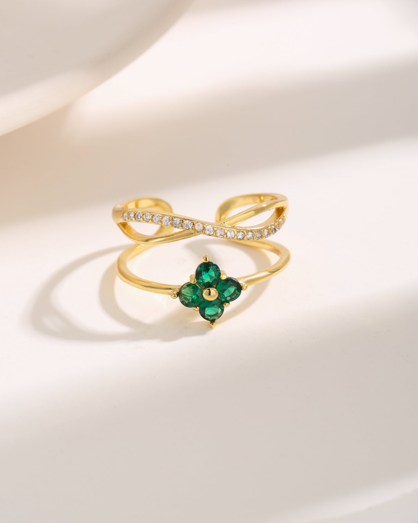 Vintage Luxurious Four Leaf Clover & Geometric Pearl Zircon Gold Plated Ring Set