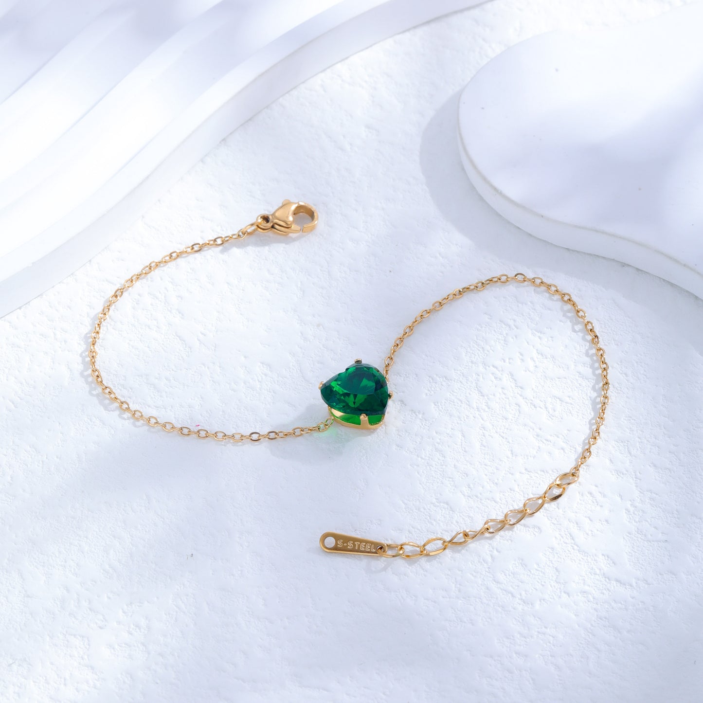 Vintage Green Heart Titanium Steel Zircon Bracelet 24K Gold Plated