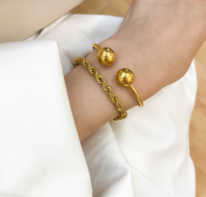 French Style Retro Solid Metal Beads Open Bracelet in 18K Gold Plated Titanium Steel